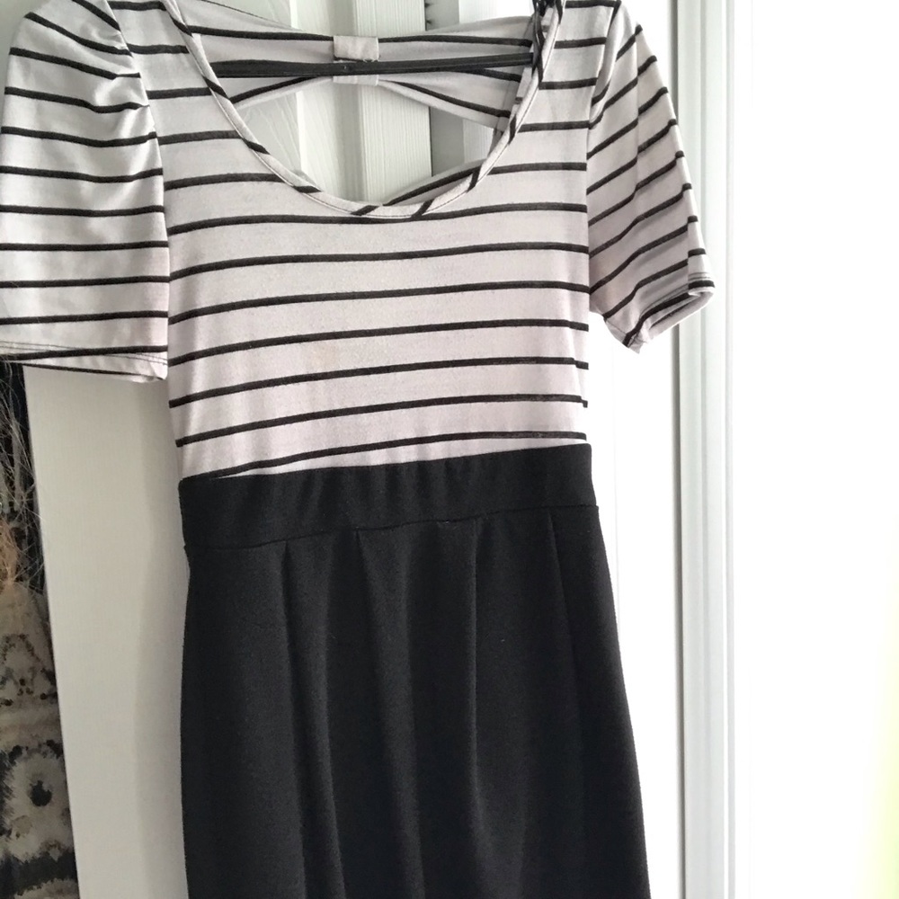 Black and white stripped dress